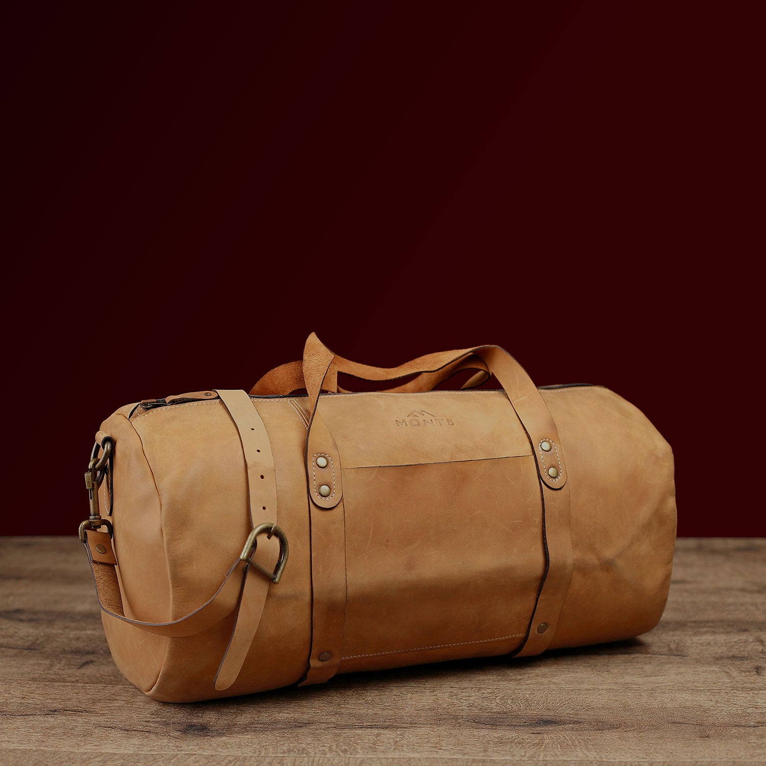 Leather gym duffle Clearance