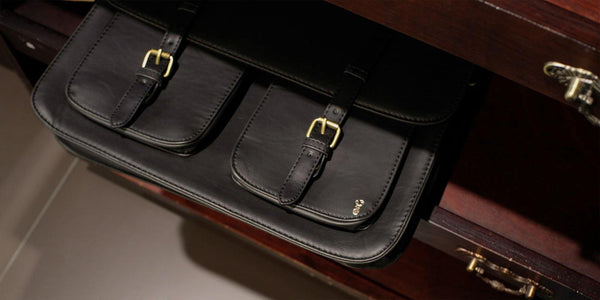 Opt For Style And Comfort With Work & Travel Leather Computer Bags