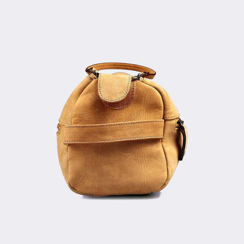 Tan Leather Toiletry Bag