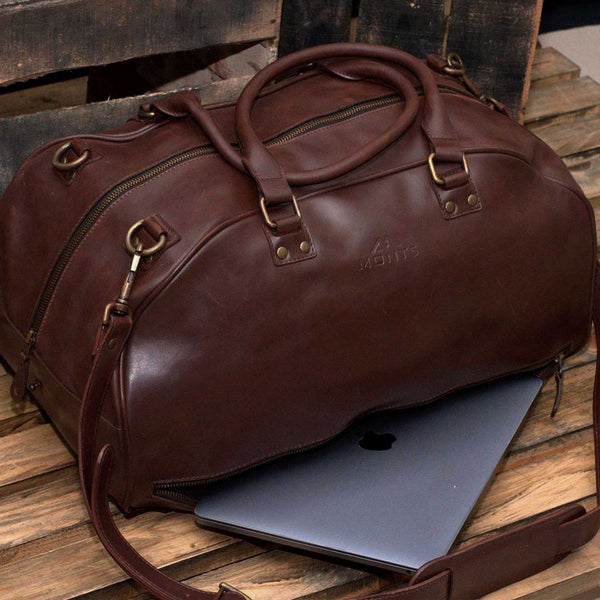 Hunza Small Leather Travel Bag